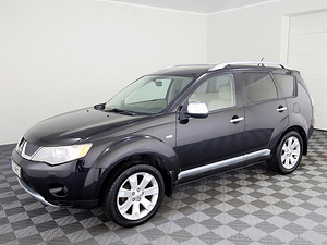 Mitsubishi Outlander Luxury 2.0 DI-D 103kW (2 foto / 9)