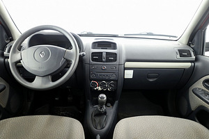 Renault Clio City 1.1 55kW (5 foto / 7)