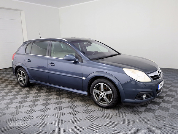 Opel Signum Cosmo Facelift ATM 3.0 CDTi 135kW