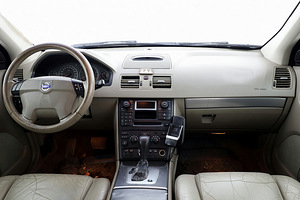 Volvo XC90 Summum ATM 2.4 D5 120kW (4 foto / 7)