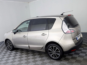 Renault Scenic Bose ATM 1.5 dCi 81kW (4 foto / 8)