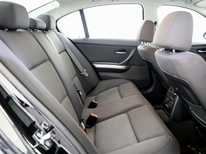 BMW 318 Business 2.0 105kW (7 foto / 7)