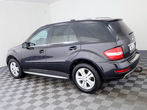 Mercedes-Benz ML 300 Luxury Facelift ATM 3.0 CDI 140kW (4 foto / 7)