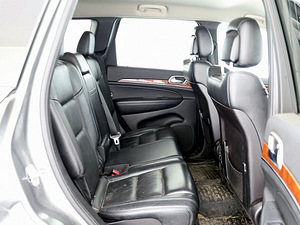 Jeep Grand Cherokee Limited ATM 3.0 CRD 177kW (7 foto / 7)
