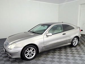 Mercedes-Benz C 180 Luxury ATM 1.8 105kW (2 foto / 7)