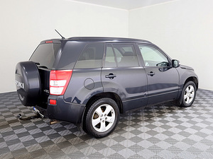 Suzuki Grand Vitara Comfort Facelift 4x4 2.4 124kW (3 foto / 7)