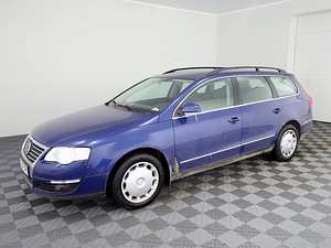 Volkswagen Passat Comfortline 2.0 110kW (2 foto / 7)