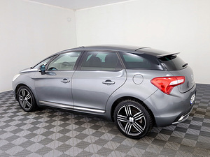 Citroen DS5 Luxury ATM 1.6 115kW (4 foto / 8)