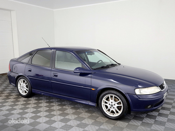Opel Vectra Sport Edition 2.0 100kW