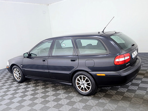Volvo V40 Estate Facelift 1.9 120kW (4 foto / 6)