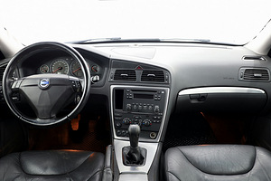Volvo S60 Summum Facelift LPG 2.4 103kW (5 foto / 8)