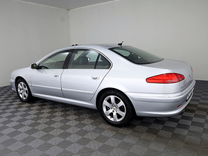 Peugeot 607 Luxury Facelift ATM 2.7 HDi 150kW (4 foto / 7)