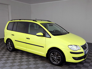 Volkswagen Touran Comfortline FAcelift ATM 1.4 110kW (1 foto / 7)