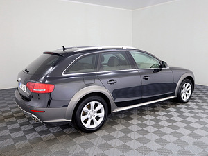 Audi A4 allroad Comfortline Quattro Facelift ATM 3.0 TDI 176kW (3 foto / 9)