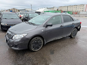 Toyota Corolla Linea Sol 1.6 91kW (2 foto / 7)