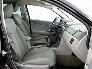 Dodge Avenger Comfort 2.0 115kW (6 foto / 7)