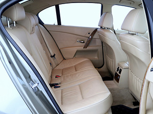 BMW 525 xDrive Executive ATM 2.5 160kW (7 foto / 7)