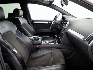 Audi Q7 S-line Facelift ATM 3.0 180kW (6 фото из 9)