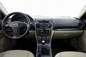 Mazda 6 Facelift 2.0 108kW (5 foto / 7)