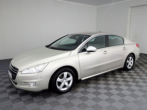 Peugeot 508 Comfort ATM 2.0 HDi 120kW (2 foto / 8)