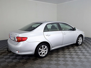 Toyota Corolla Linea Sol LPG ATM 1.6 91kW (3 foto / 8)