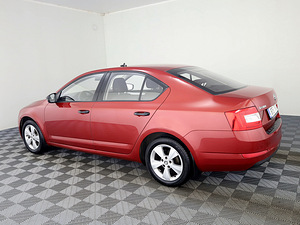 Skoda Octavia Comfortline LPG 1.2 63kW (4 foto / 8)