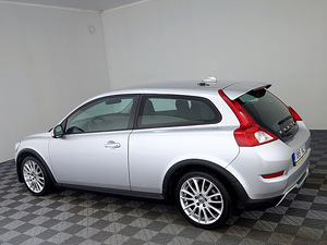 Volvo C30 Facelift 1.6 D4 80kW (4 foto / 7)