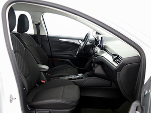 Ford Focus Comfort ATM 1.5 TDCi 88kW (6 foto / 8)