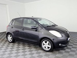 Toyota Yaris Linea Sol ATM 1.3 64kW (1 foto / 8)