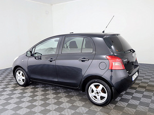 Toyota Yaris Linea Sol ATM 1.3 64kW (4 foto / 8)