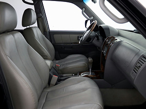 Hyundai Terracan Luxury ATM 2.9 CRDi 120kW (6 foto / 9)