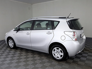 Toyota Verso Linea Sol 1.6 97kW (4 foto / 9)