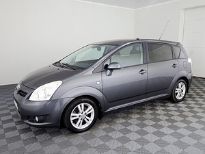 Toyota Corolla Verso Linea Sol Facelift 2.2 D-4D 100kW (2 foto / 8)