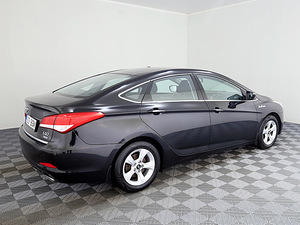 Hyundai i40 Elegance 1.7 CRDi 85kW (3 foto / 8)