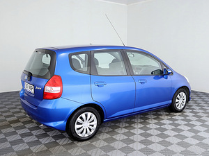 Honda Jazz Elegance Facelift 1.3 61kW (3 foto / 7)