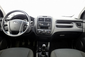 Kia Sportage Comfort Facelift 2.0 104kW (5 foto / 7)