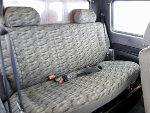 Lada Niva Pickup 4x4 1.7 60kW (7 foto / 7)