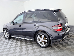 Mercedes-Benz ML 320 Luxury ATM 3.0 CDI 165kW (4 foto / 7)