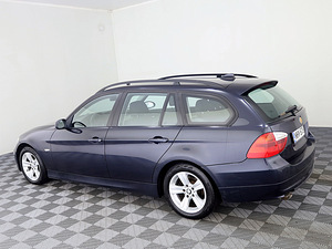 BMW 320 Touring ATM 2.0 D 130kW (4 foto / 7)