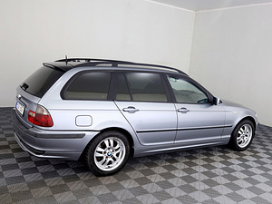 BMW 320 Sportpakett Facelift ATM 2.0 D 110kW (3 foto / 8)