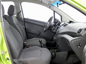 Chevrolet Spark Comfort 1.0 50kW (6 foto / 7)