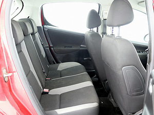 Peugeot 207 Elegance LPG 1.4 70kW (7 foto / 7)