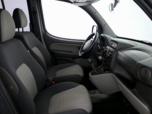 Fiat Doblo Passenger 1.2 JTD 62kW (6 foto / 7)