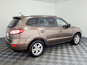 Hyundai Santa Fe Luxury Facelift 2.2 CRDi 145kW (3 foto / 9)