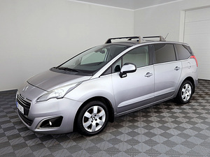 Peugeot 5008 Elegance Facelift 1.6 HDi 84kW (2 foto / 8)