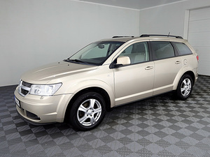 Dodge Journey Comfort ATM 2.0 CRD 103kW (2 foto / 8)