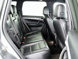 Porsche Cayenne Platinum Facelift ATM 3.0 TDI 176kW (7 фото из 8)