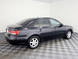 Hyundai Sonata Comfort 2.4 119kW (3 foto / 7)
