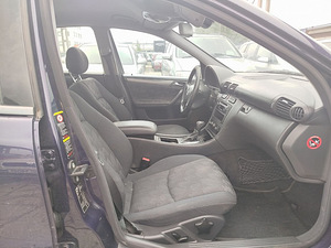 Mercedes-Benz C 200 Avantgarde ATM 1.8 Kompressor 120kW (6 foto / 7)