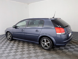 Opel Signum Cosmo Facelift ATM 3.0 CDTi 135kW (4 фото из 7)